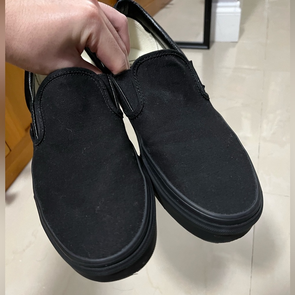 Vans slip on black Men Size 9